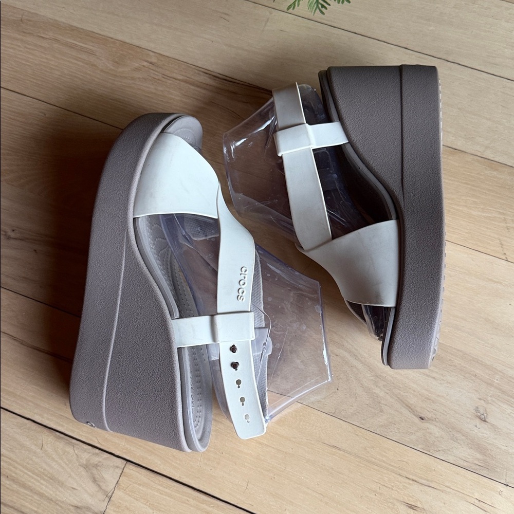 Crocs Brooklyn High Wedge Sandal Bone Mushroom Platform‎ Women Size 8 206222-2BC - Picture 4 of 11